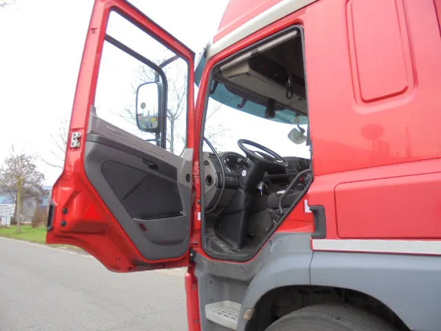 Xe đầu kéo DAF CF 410 SSC: hình 8