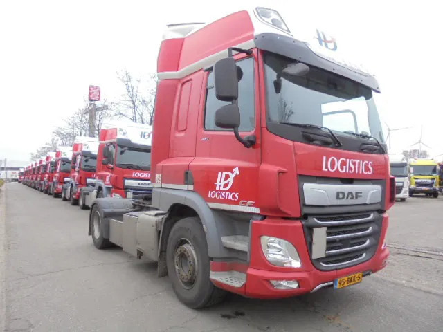 DAF CF 410 SSC - Xe đầu kéo: hình 3 DAF CF 410 SSC - Xe đầu kéo: hình 3
