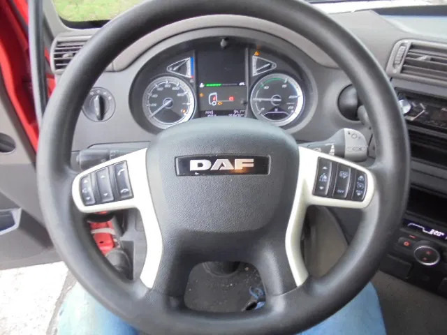 Xe đầu kéo DAF CF 410 SSC: hình 13