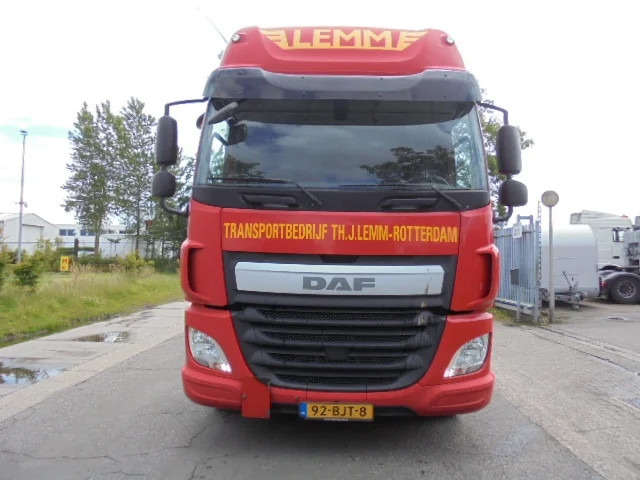 DAF CF 440 - Xe đầu kéo: hình 2 DAF CF 440 - Xe đầu kéo: hình 2