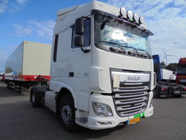 DAF XF 440 - Xe đầu kéo: hình 3 DAF XF 440 - Xe đầu kéo: hình 3