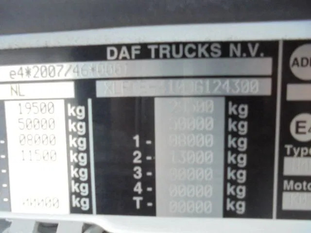 Xe đầu kéo DAF XF 440: hình 18
