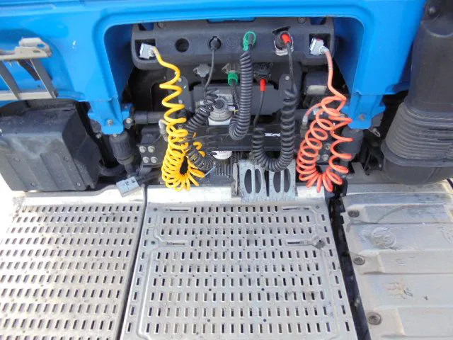 Xe đầu kéo DAF XF 440: hình 7