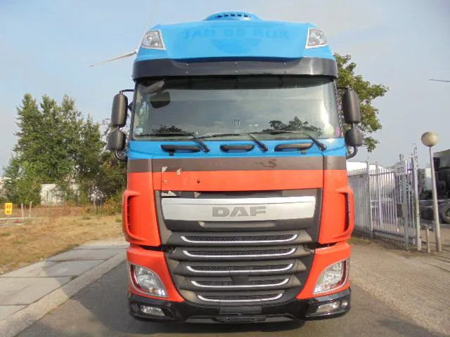 DAF XF 440 FT MEGA - Xe đầu kéo: hình 2 DAF XF 440 FT MEGA - Xe đầu kéo: hình 2
