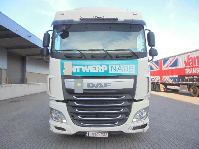 DAF XF 460 - Xe đầu kéo: hình 2 DAF XF 460 - Xe đầu kéo: hình 2