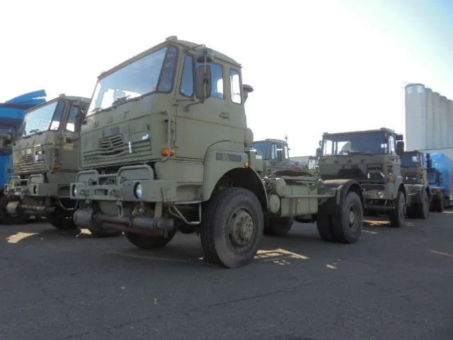DAF YA YTV 2300 4X4 +WSK 10 UNITS IN STOCK - Xe đầu kéo: hình 1 DAF YA YTV 2300 4X4 +WSK 10 UNITS IN STOCK - Xe đầu kéo: hình 1