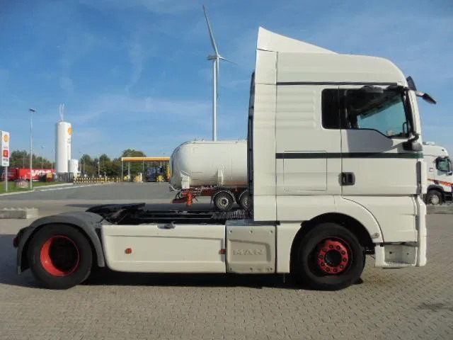 MAN TGX 18.400 - Xe đầu kéo: hình 4 MAN TGX 18.400 - Xe đầu kéo: hình 4