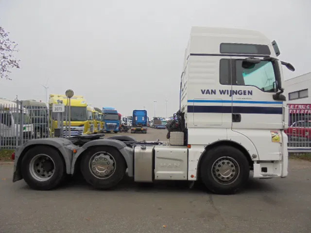 MAN TGX 26.500 XXL 6X2 SMART TACHO 20X IN STOCK - Xe đầu kéo: hình 4 MAN TGX 26.500 XXL 6X2 SMART TACHO 20X IN STOCK - Xe đầu kéo: hình 4