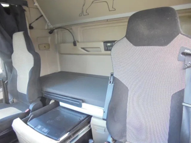Xe đầu kéo MAN TGX 26.500 XXL TUV APK 03-26 NL TRUCK 16X IN STOCK: hình 14