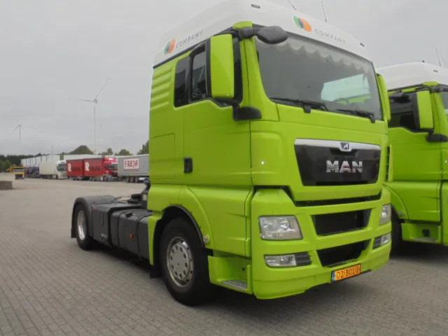 MAN TGX COMPRESSOR + HYDRO NL TRUCK - Xe đầu kéo: hình 3 MAN TGX COMPRESSOR + HYDRO NL TRUCK - Xe đầu kéo: hình 3