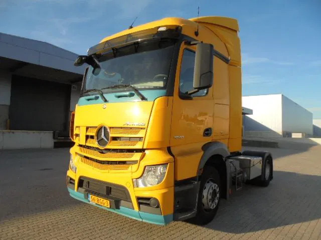 Mercedes-Benz Actros 1840 - Xe đầu kéo: hình 1 Mercedes-Benz Actros 1840 - Xe đầu kéo: hình 1