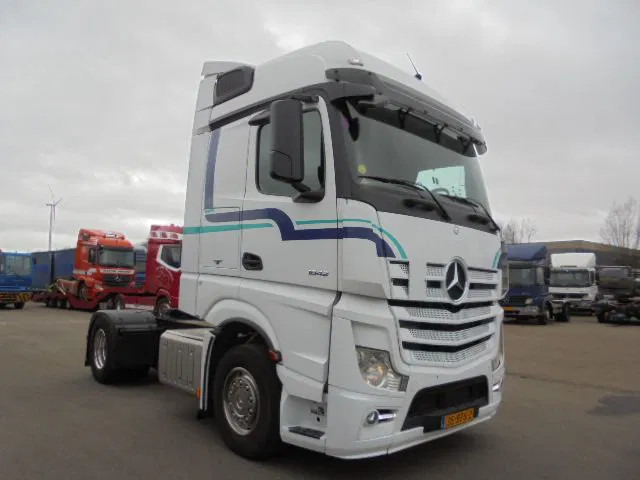 Mercedes-Benz Actros 1842 LS EUR6 - Xe đầu kéo: hình 3 Mercedes-Benz Actros 1842 LS EUR6 - Xe đầu kéo: hình 3