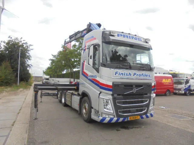 Volvo FH 420 6X2 NL TRUCK - Xe đầu kéo: hình 3 Volvo FH 420 6X2 NL TRUCK - Xe đầu kéo: hình 3