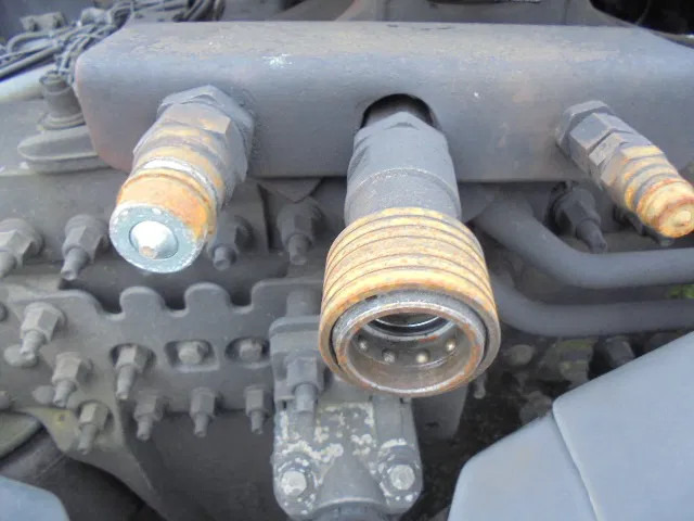 Xe đầu kéo Volvo FM 410 6X2 ADR + HYDRAULICS: hình 7