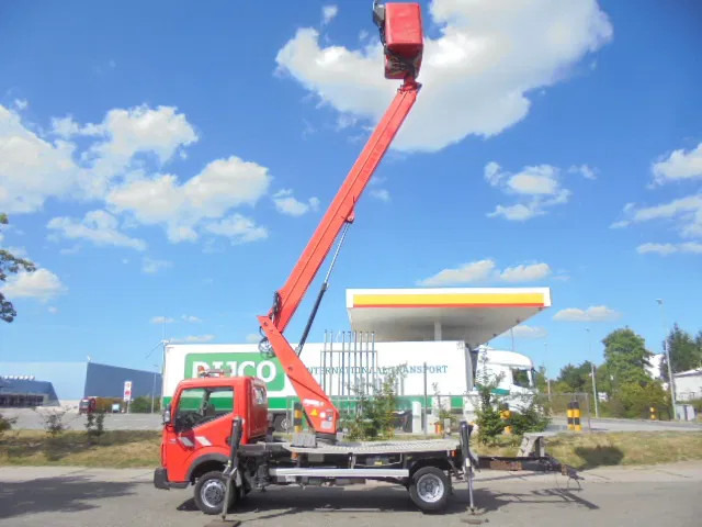 Renault Maxity 120 DXI - Xe tải nhỏ: hình 3 Renault Maxity 120 DXI - Xe tải nhỏ: hình 3