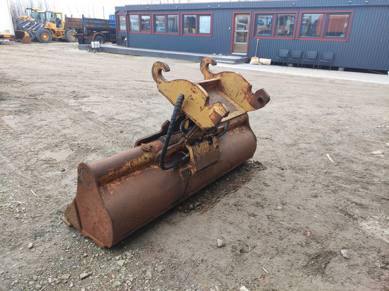 Caterpillar 315 bucket - Gầu: hình 3 Caterpillar 315 bucket - Gầu: hình 3