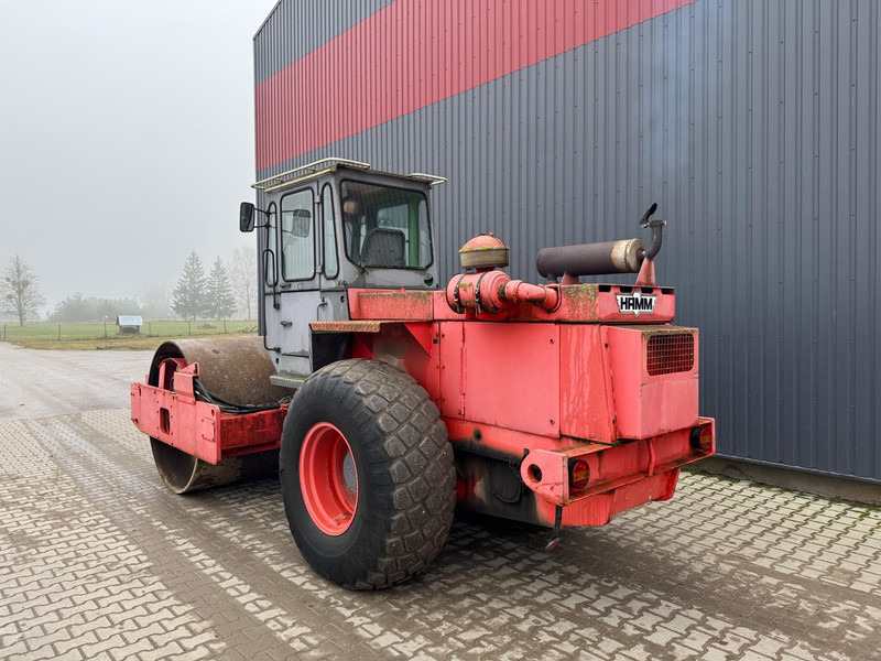 Hamm 2411 - Máy lăn: hình 4 Hamm 2411 - Máy lăn: hình 4