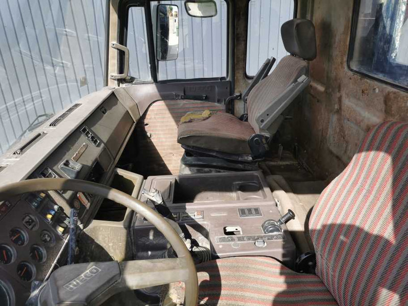 Xe tải thùng lửng/ Phẳng Iveco Turbostar 240-36 platform truck: hình 7