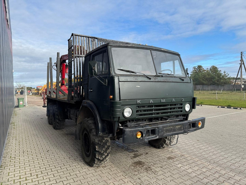 Kamaz 43101, 6x6 - Xe chở gỗ, Xe cẩu tự hành: hình 2 Kamaz 43101, 6x6 - Xe chở gỗ, Xe cẩu tự hành: hình 2