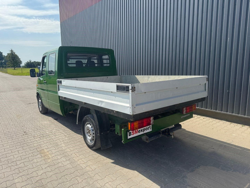 Mercedes-Benz Sprinter 313 - Xe tải nhỏ phẳng: hình 4 Mercedes-Benz Sprinter 313 - Xe tải nhỏ phẳng: hình 4