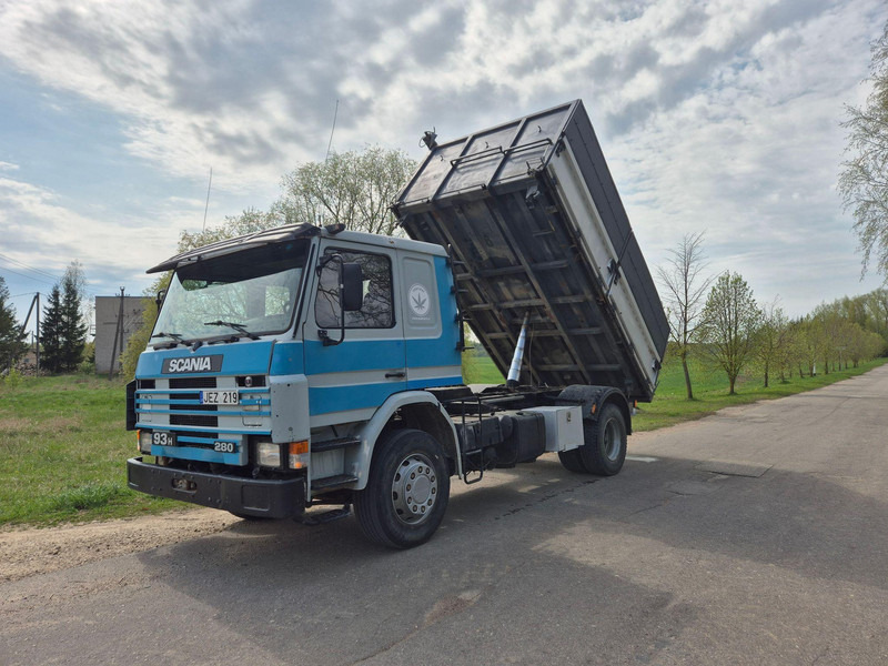 Scania P 93 HL - Xe ben: hình 5 Scania P 93 HL - Xe ben: hình 5
