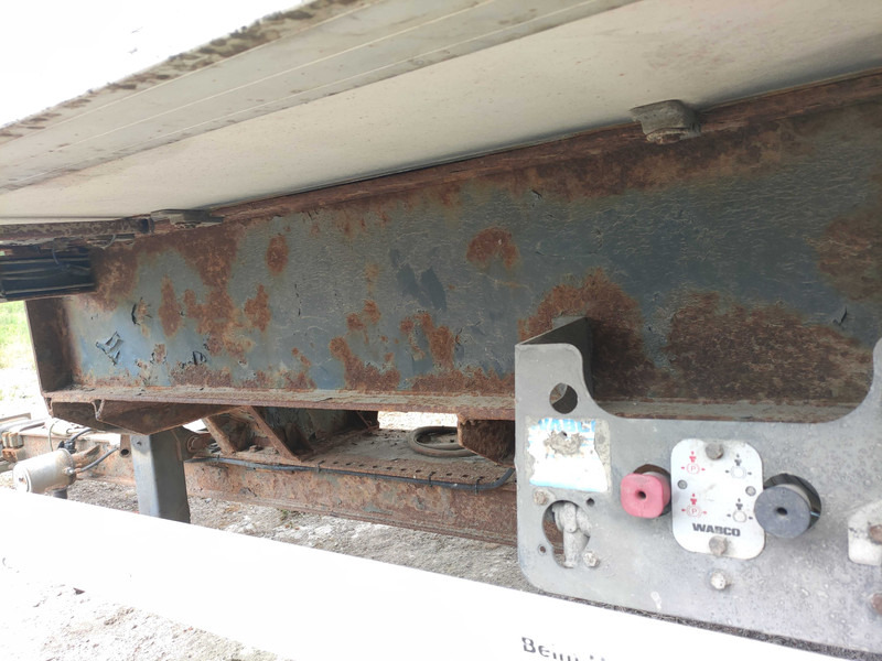 Sommer ZP18 isothermal trailer - Rơ moóc đông lạnh: hình 3 Sommer ZP18 isothermal trailer - Rơ moóc đông lạnh: hình 3