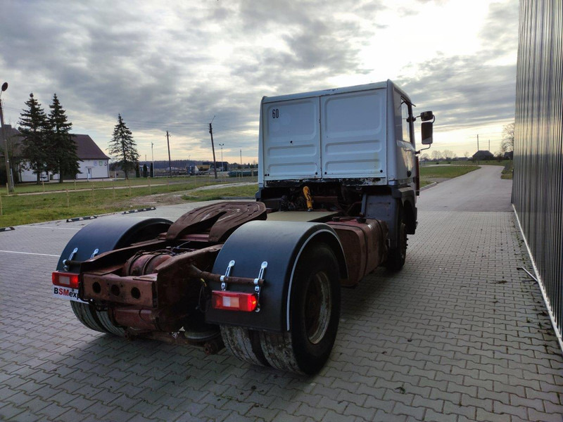 Renault R340 truck tractor - Xe đầu kéo: hình 4 Renault R340 truck tractor - Xe đầu kéo: hình 4