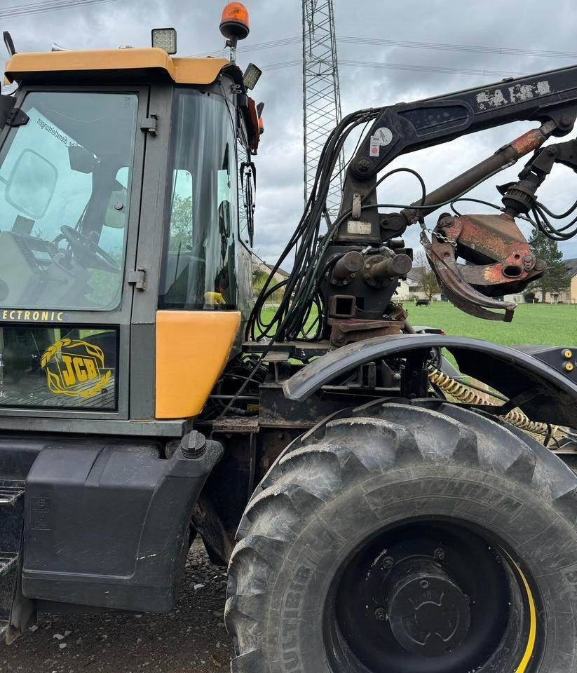 JCB Fastrac 1115 - Máy cày: hình 5 JCB Fastrac 1115 - Máy cày: hình 5