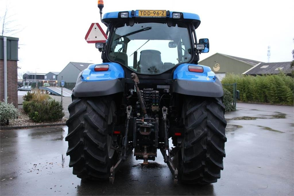 New Holland T6010 Plus - Máy cày: hình 5 New Holland T6010 Plus - Máy cày: hình 5
