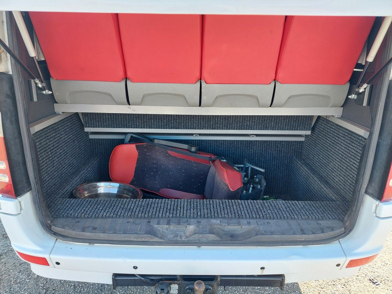 Mercedes-Benz Sprinter 519 CDI - Xe bus mini, Xe van chở khách: hình 5 Mercedes-Benz Sprinter 519 CDI - Xe bus mini, Xe van chở khách: hình 5