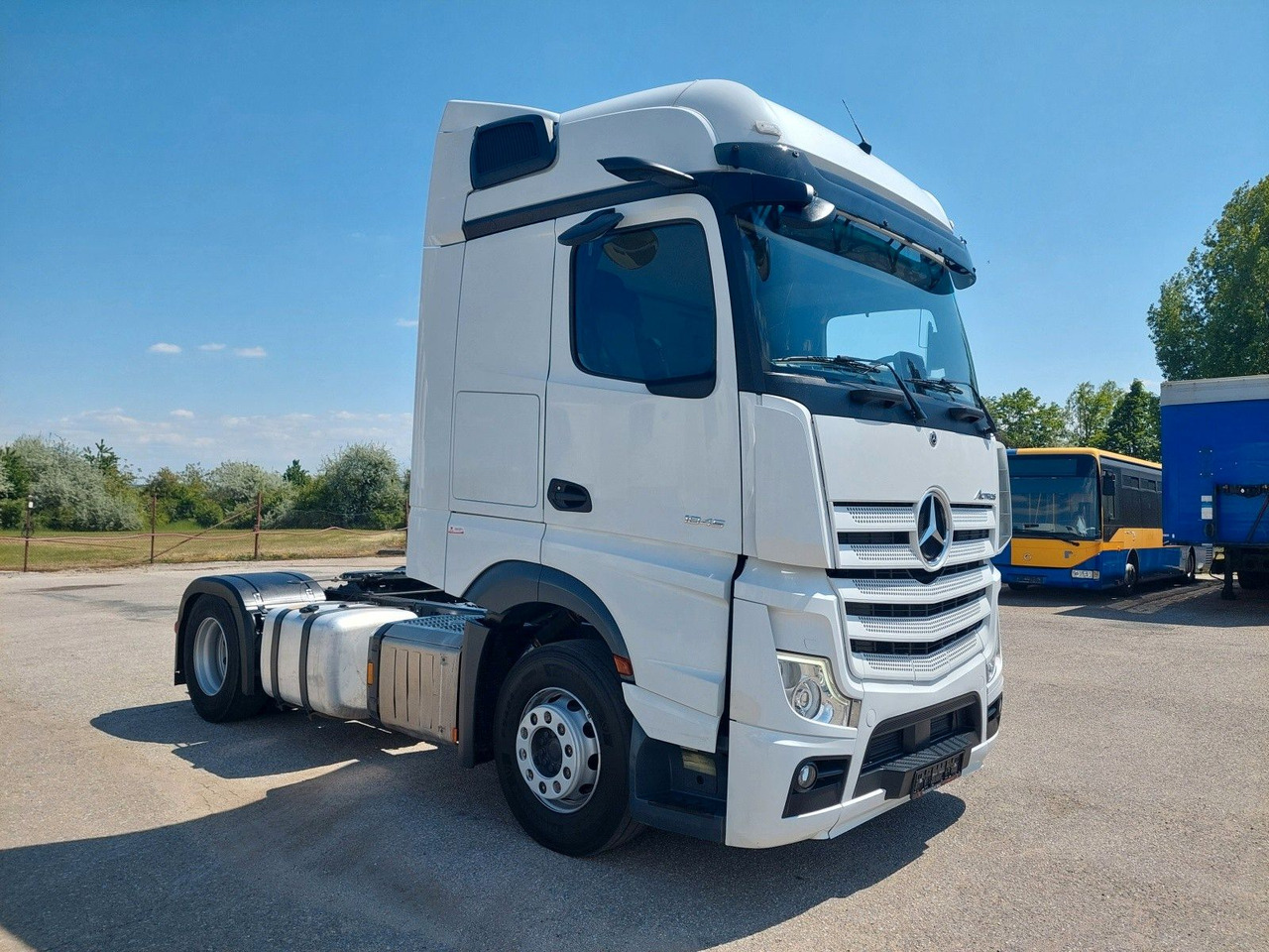 Mercedes-Benz Actros 5 1845 LS BigSpace 4x2 - Xe đầu kéo: hình 2 Mercedes-Benz Actros 5 1845 LS BigSpace 4x2 - Xe đầu kéo: hình 2