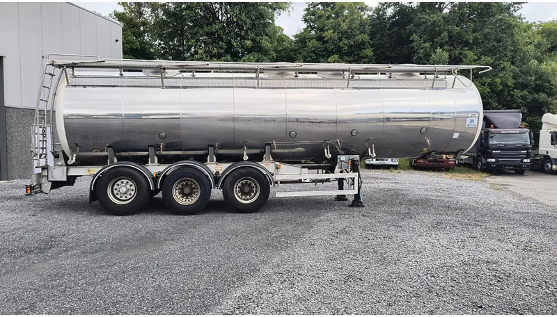 Magyar TANK IN STAINLESS STEEL 4 COMPARTIMENTS INSULATED 30500L - Sơ mi rơ moóc bồn: hình 4 Magyar TANK IN STAINLESS STEEL 4 COMPARTIMENTS INSULATED 30500L - Sơ mi rơ moóc bồn: hình 4