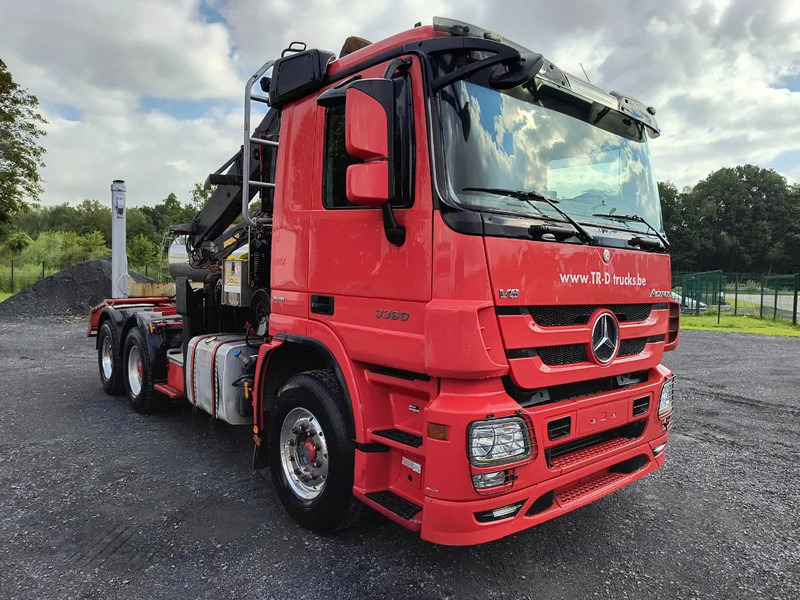 Mercedes-Benz Actros 3360 V8 CRANE HIAB 251S80 - 6X4 - V8 - Xe chở gỗ, Xe cẩu tự hành: hình 3 Mercedes-Benz Actros 3360 V8 CRANE HIAB 251S80 - 6X4 - V8 - Xe chở gỗ, Xe cẩu tự hành: hình 3
