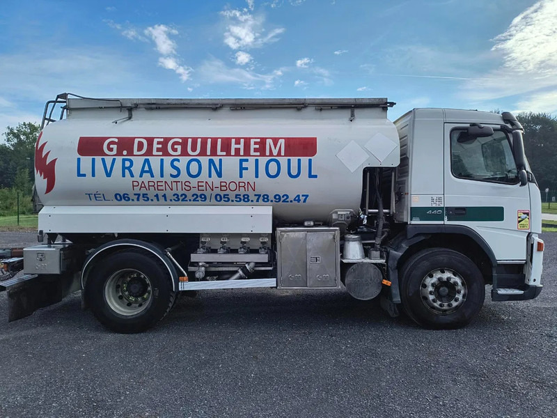 Volvo FM 440 13000L FUEL / CARBURANT - 4 COMP - Xe bồn: hình 4 Volvo FM 440 13000L FUEL / CARBURANT - 4 COMP - Xe bồn: hình 4