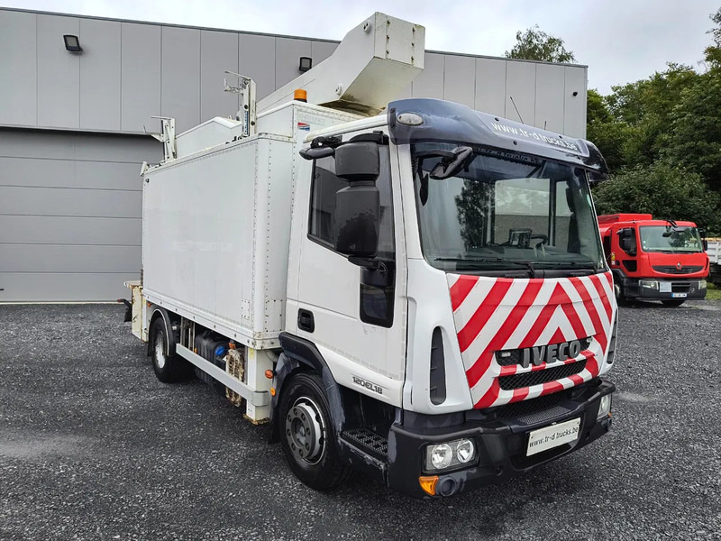 Iveco EuroCargo 120 120E18 + COMET 151TAL (15 m) - Xe tải: hình 2 Iveco EuroCargo 120 120E18 + COMET 151TAL (15 m) - Xe tải: hình 2