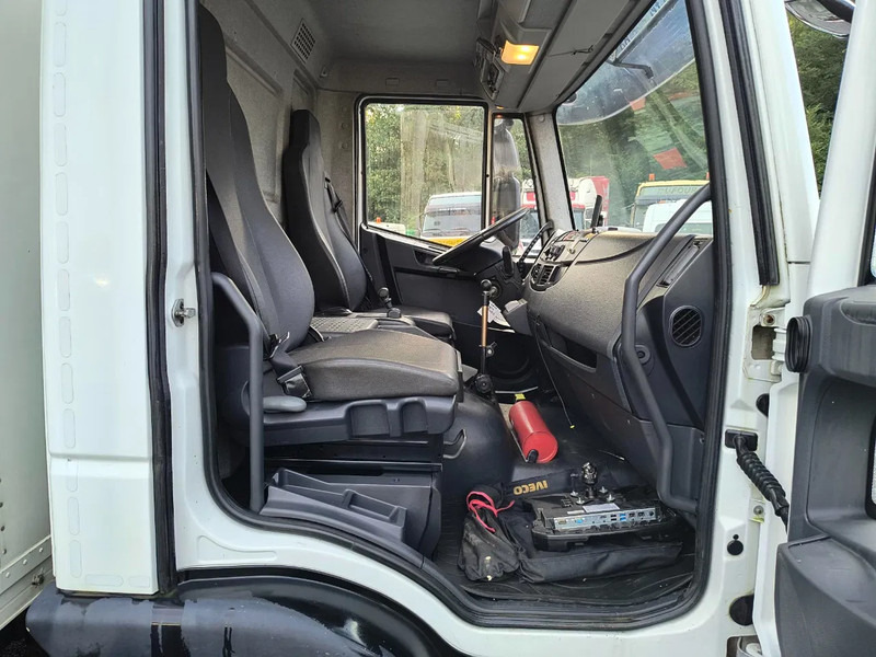 Xe tải Iveco EuroCargo 120 E18 + COMET 151TAL (15 m): hình 9