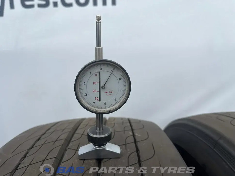 Continental - Lốp cho Xe tải: hình 3 Continental - Lốp cho Xe tải: hình 3