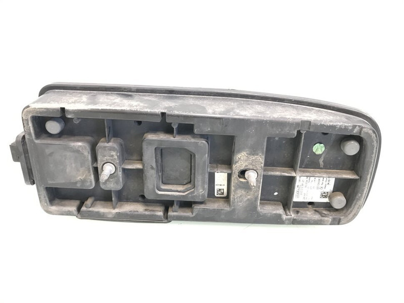 DAF Achterlicht Links DAF 1981862 - Đèn sau cho Xe tải: hình 2 DAF Achterlicht Links DAF 1981862 - Đèn sau cho Xe tải: hình 2