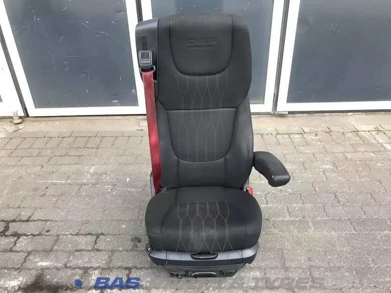 DAF CF Euro 6 Chauffeursstoel DAF 2104662 - Chỗ ngồi cho Xe tải: hình 1 DAF CF Euro 6 Chauffeursstoel DAF 2104662 - Chỗ ngồi cho Xe tải: hình 1