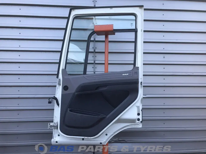DAF CF Euro 6 - Cửa và phụ tùng cho Xe tải: hình 2 DAF CF Euro 6 - Cửa và phụ tùng cho Xe tải: hình 2
