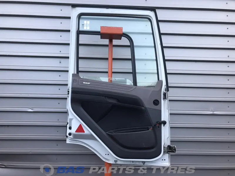 DAF CF Euro 6 - Cửa và phụ tùng cho Xe tải: hình 2 DAF CF Euro 6 - Cửa và phụ tùng cho Xe tải: hình 2