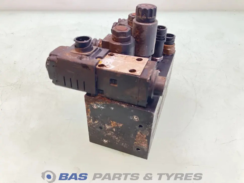 DAF  - Cơ cấu lái cho Xe tải: hình 2 DAF  - Cơ cấu lái cho Xe tải: hình 2