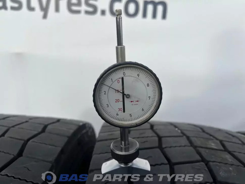 Hankook Hankook 295/80R22.5 DH31 gebruikte set - Lốp cho Xe tải: hình 3 Hankook Hankook 295/80R22.5 DH31 gebruikte set - Lốp cho Xe tải: hình 3