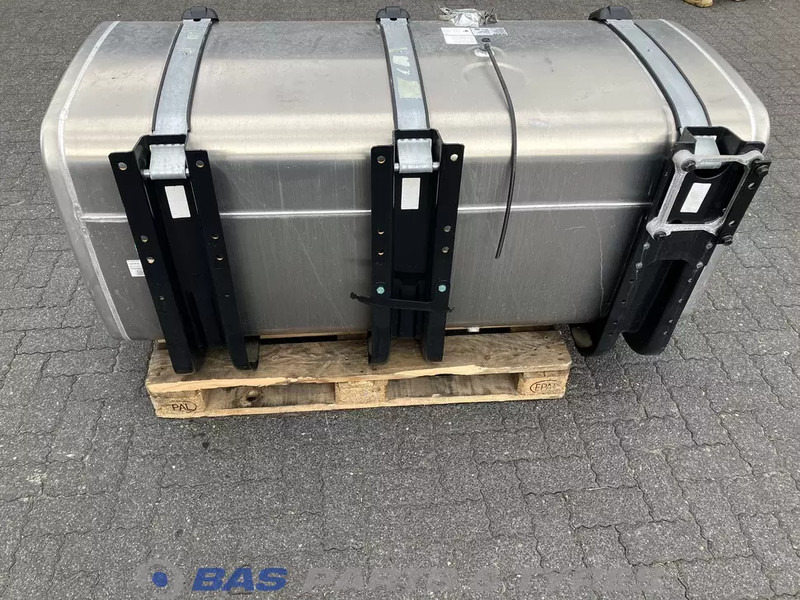 MAN Brandstoftank MAN 710 Liter 81122016766 - Bình nhiên liệu cho Xe tải: hình 2 MAN Brandstoftank MAN 710 Liter 81122016766 - Bình nhiên liệu cho Xe tải: hình 2