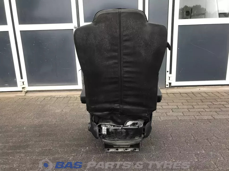 Mercedes-Benz Actros MP4 Bestuurdersstoel Mercedes A 960 910 27 02 - Chỗ ngồi cho Xe tải: hình 3 Mercedes-Benz Actros MP4 Bestuurdersstoel Mercedes A 960 910 27 02 - Chỗ ngồi cho Xe tải: hình 3