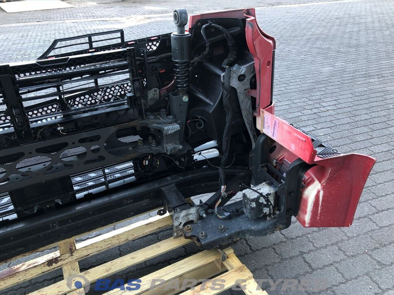 Mercedes-Benz Actros MP4 - Cản xe cho Xe tải: hình 5 Mercedes-Benz Actros MP4 - Cản xe cho Xe tải: hình 5