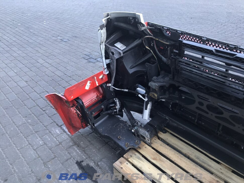 Mercedes-Benz Actros MP4 - Cản xe cho Xe tải: hình 4 Mercedes-Benz Actros MP4 - Cản xe cho Xe tải: hình 4