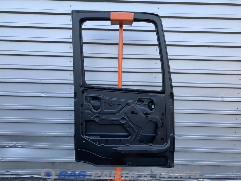 Mercedes-Benz Actros MP4 Portier Links Mercedes A 941 720 08 05 - Cửa và phụ tùng cho Xe tải: hình 2 Mercedes-Benz Actros MP4 Portier Links Mercedes A 941 720 08 05 - Cửa và phụ tùng cho Xe tải: hình 2