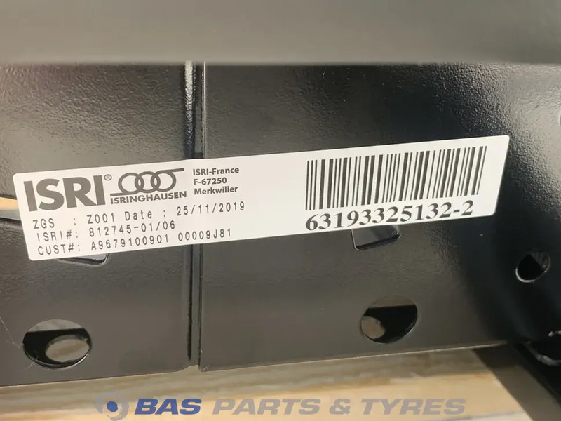 Mercedes-Benz Atego MP4 Bestuurdersstoel Mercedes A 967 910 13 01 - Chỗ ngồi cho Xe tải: hình 5 Mercedes-Benz Atego MP4 Bestuurdersstoel Mercedes A 967 910 13 01 - Chỗ ngồi cho Xe tải: hình 5