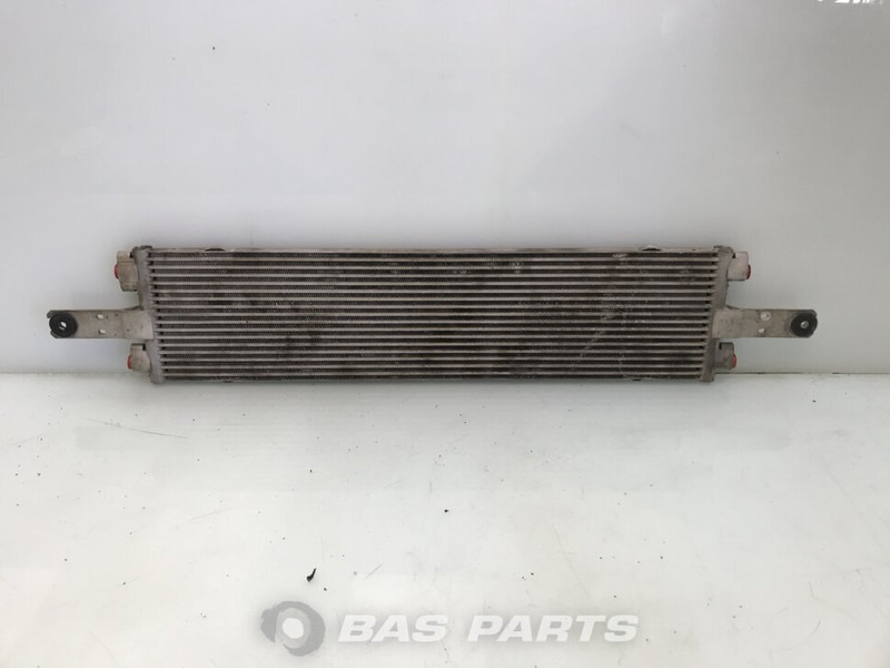 Mercedes-Benz - Bộ làm mát dầu cho Xe tải: hình 2 Mercedes-Benz - Bộ làm mát dầu cho Xe tải: hình 2